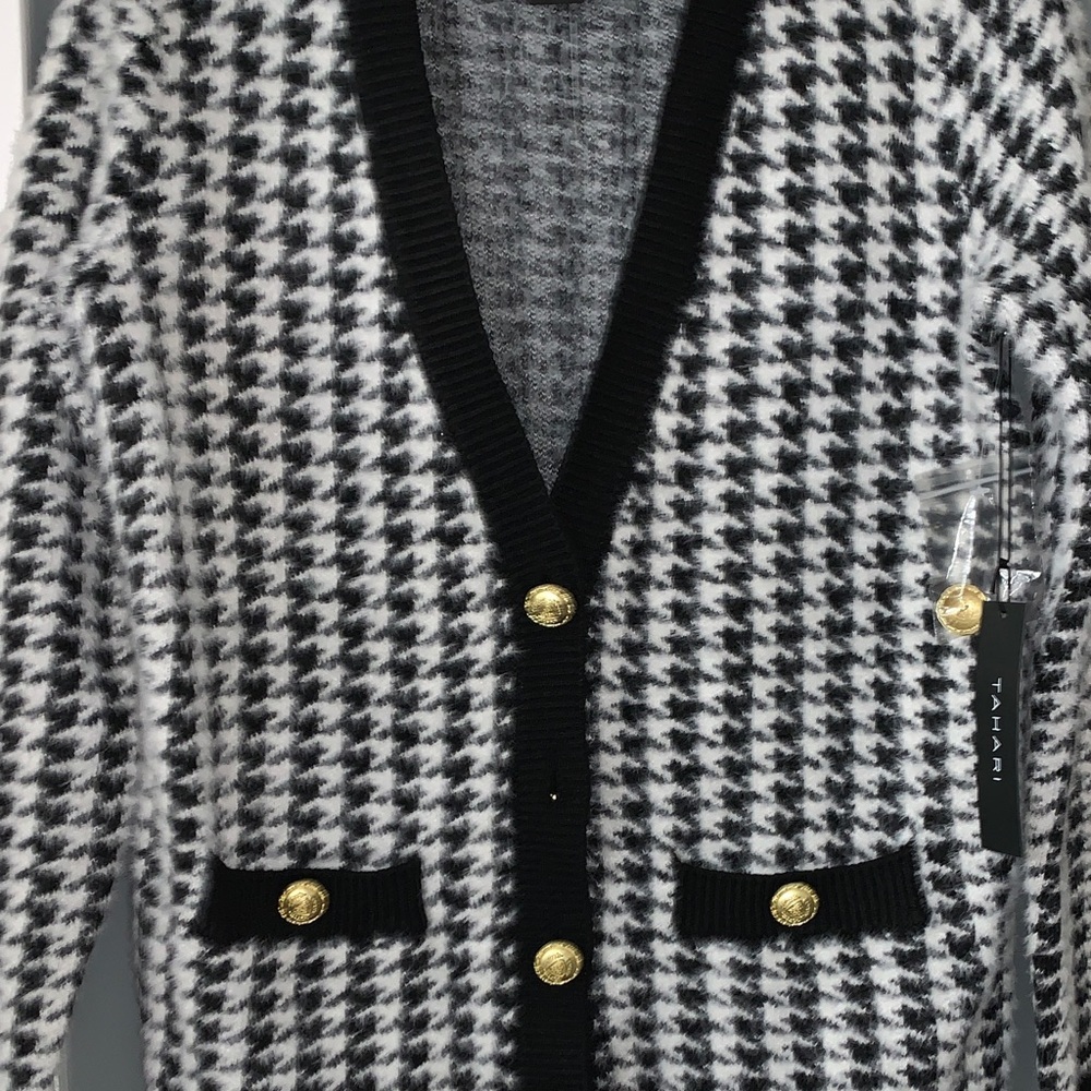 Tahari Black and White Houndstooth Sweater - Picture 5 of 5
